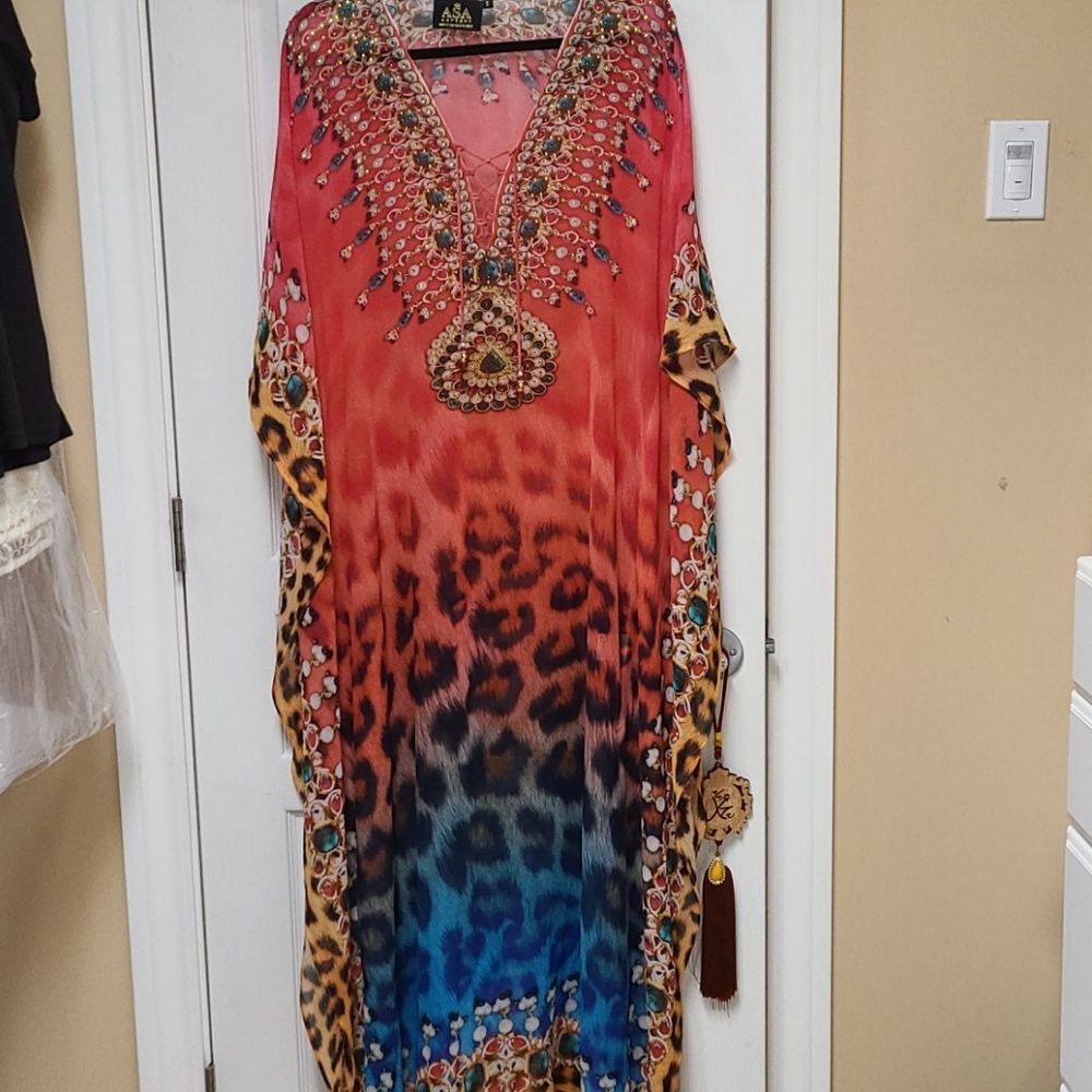 NWOT Asa kaftan